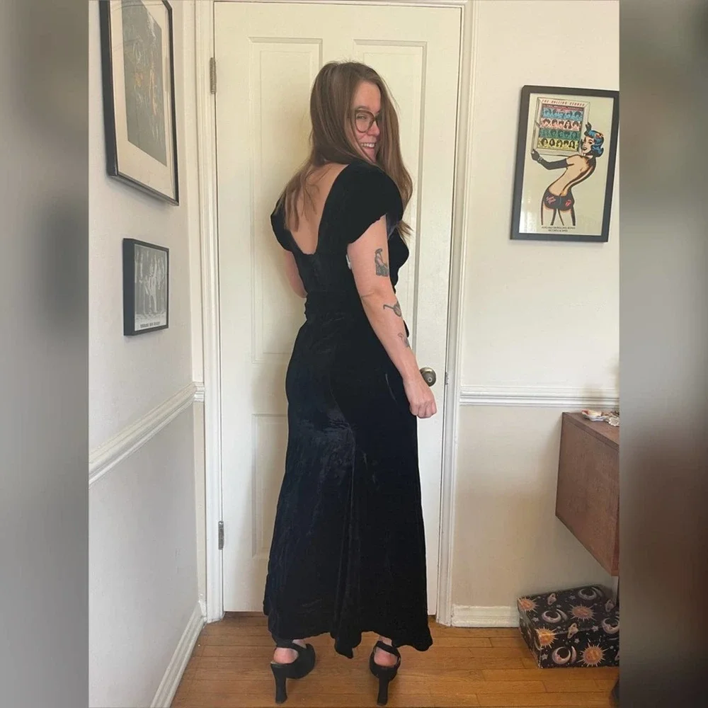 30s Vintage Art Deco Bias Cut Silk Velvet Black Dress - Picture 5 of 13